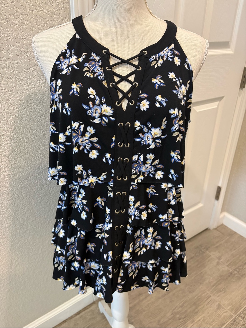 White House Black Market Black Floral Lace-Up Halter Camisole